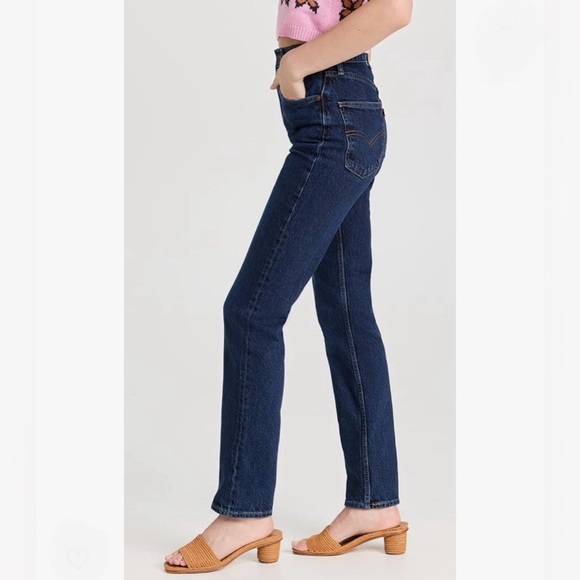 Levi’s Premium 70’s High Rise Slim Straight Jeans In Sonoma Hills Dark Wash - Picture 3 of 9